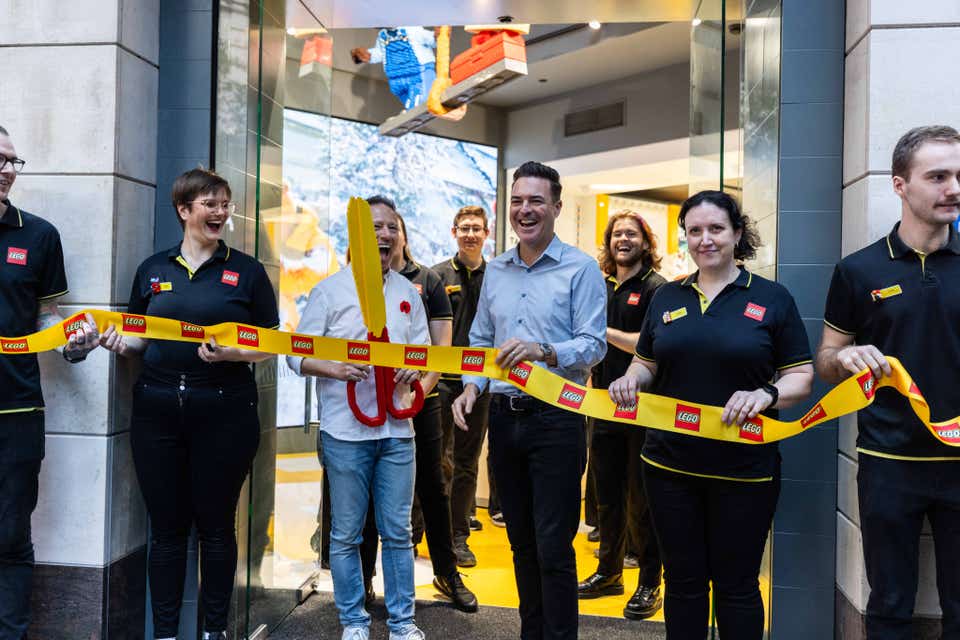 biggest-lego-store-in-the-world-globally-opens-at-pitt-street-mall-in-sydney,-australia