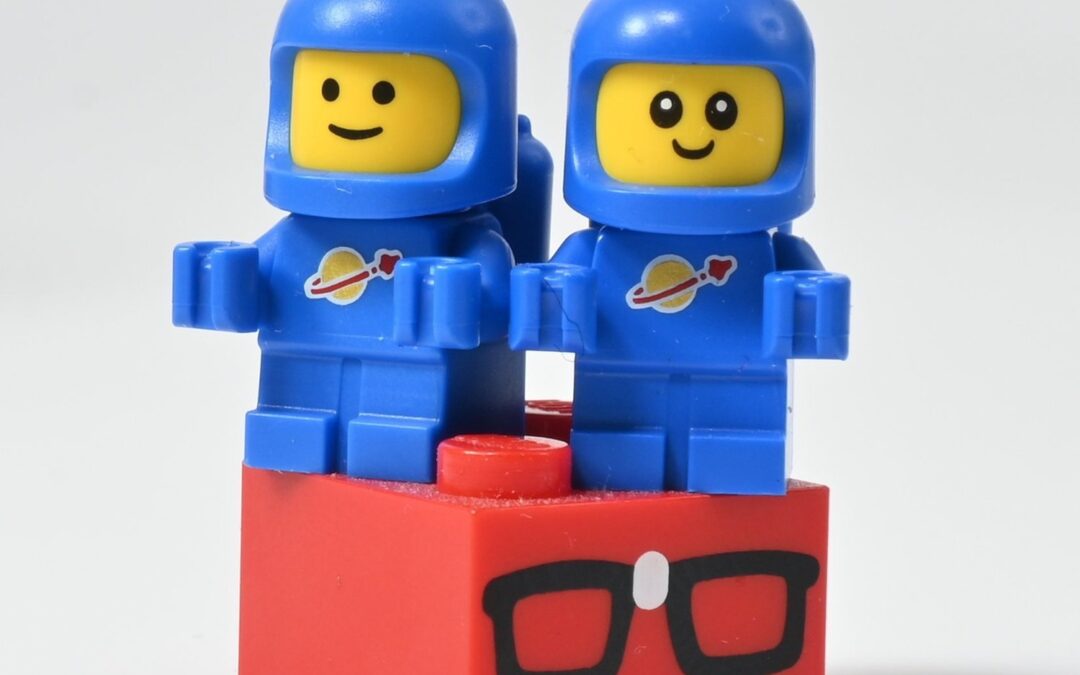 baby-scale-and-beyond:-the-guardians-of-lego-space-babies