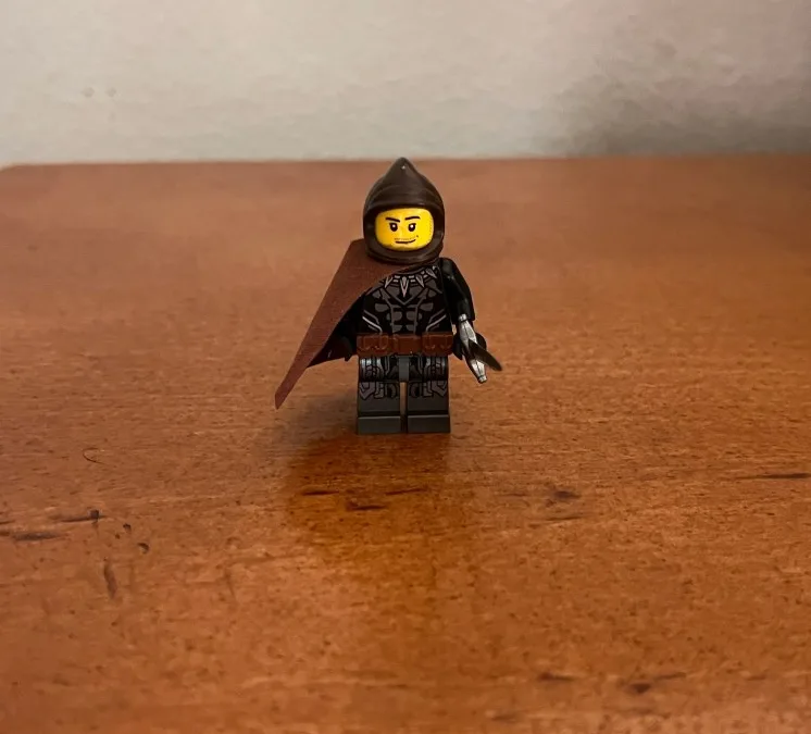 as-it-was-written:-how-to-use-amazon-to-make-your-own-stilgar-and-fremen-lego-minifigure-mocs