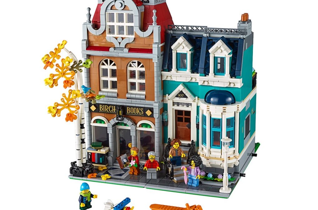 [us]-retired-lego-creator-expert-bookshop-modular-building-still-available-at-retail-price-at-amazon