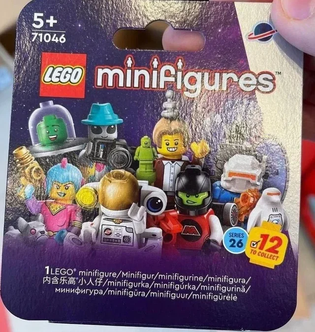 lego-space-collectible-minifigure-series-first-look