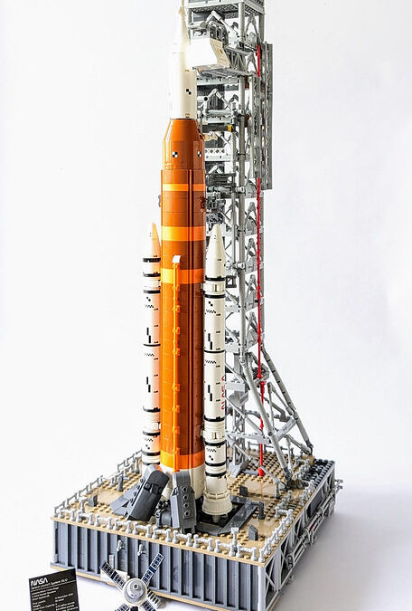 10341:-nasa-artemis-space-launch-system-set-review