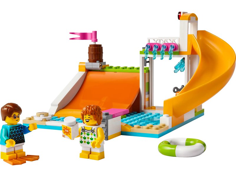 lego-water-park-gwp-set-now-available