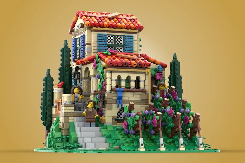 LEGO Ideas Italian Villa Achieves 10,000 Supporters