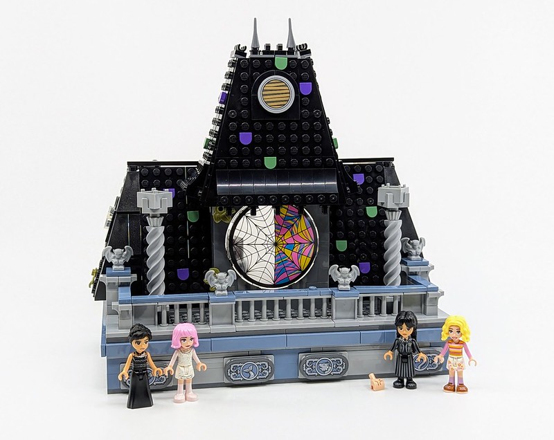 76781:-wednesday-&-enid’s-dorm-room-set-review