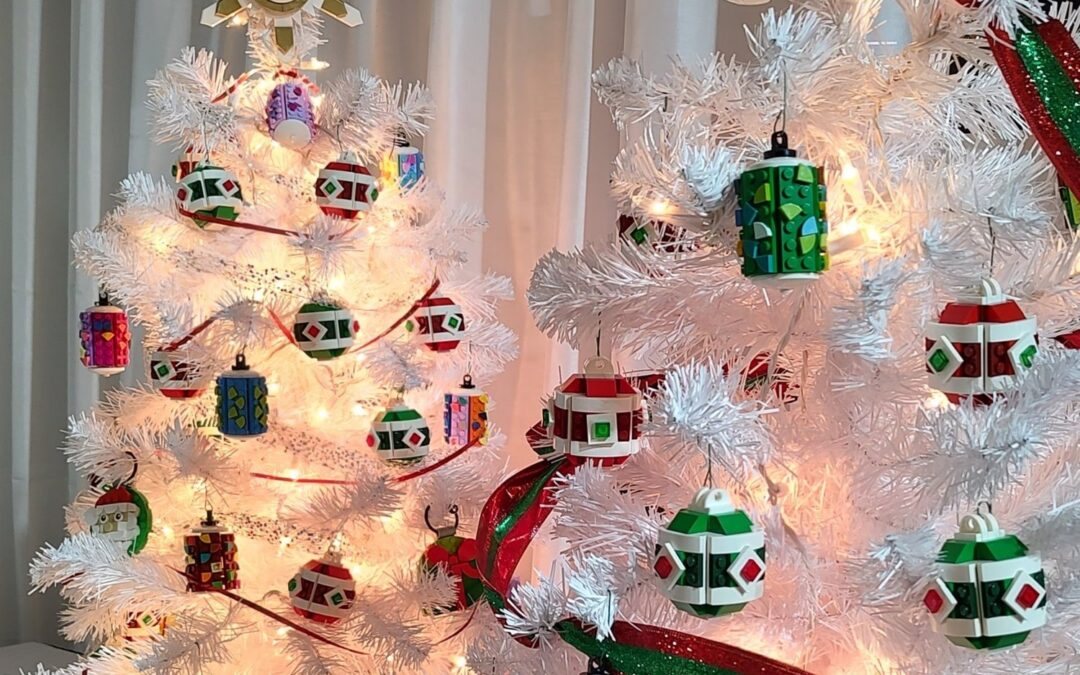 Deck the Halls with Balls of LEGO