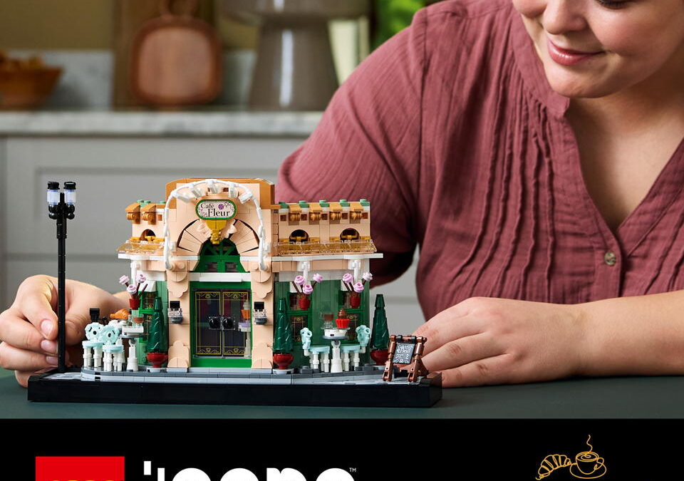 LEGO annuncia il set 10362: Caffè francese